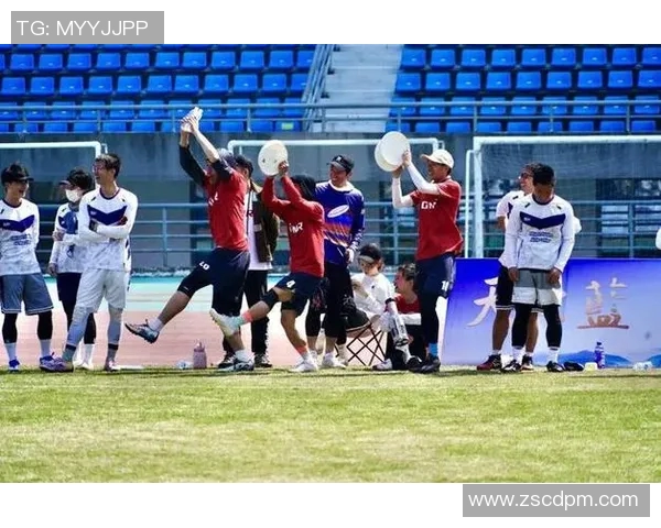 南京飞盘队实力强劲荣登全国第八名引发热议 南京飞盘队实力强劲荣登全国第八名引发热议