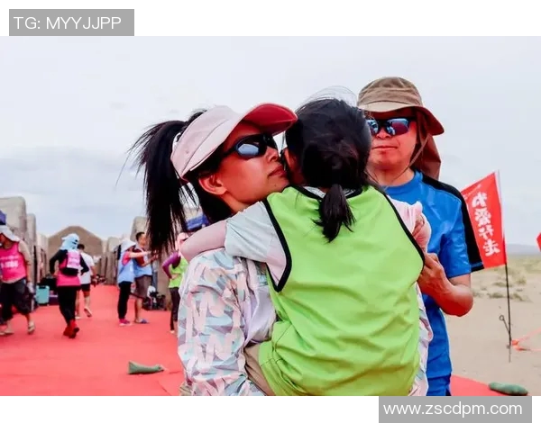 周磊畅谈英雄联盟发展历程与个人成长的心路历程