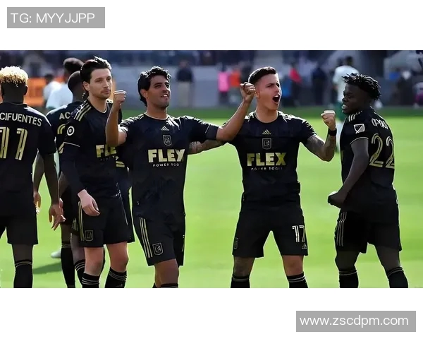 独立队与多伦多的激烈对决揭示了足球战术的新趋势与球队实力的较量 独立队与多伦多的激烈对决揭示了足球战术的新趋势与球队实力的较量