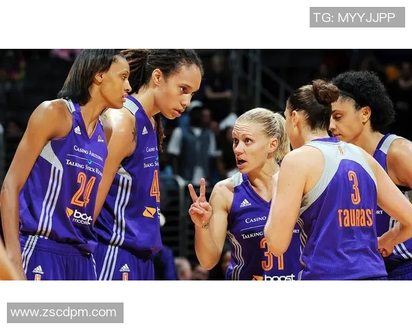 芝加哥天空女篮对决菲尼克斯水星精彩赛况回顾与分析