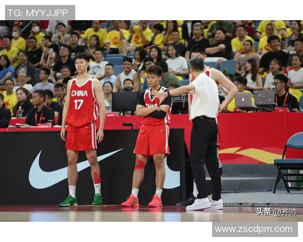 重庆篮球队在世界杯预选赛中的团队协作展现了卓越的默契与拼搏精神 重庆篮球队在世界杯预选赛中的团队协作展现了卓越的默契与拼搏精神