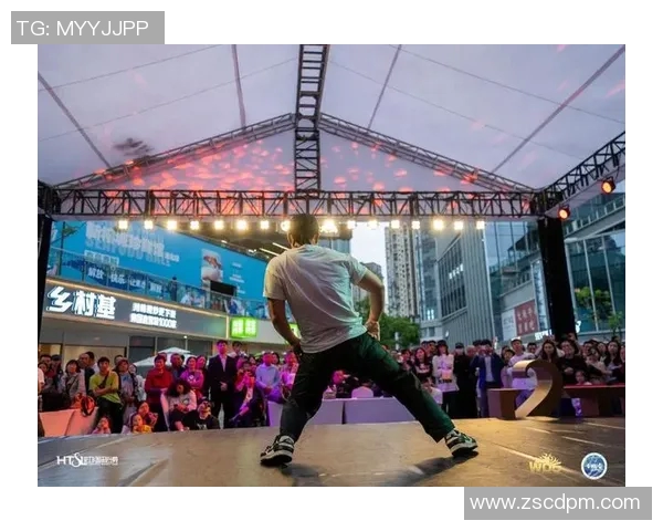 重庆街舞队与广州街舞队赛后复盘团队协作的精彩瞬间与经验分享