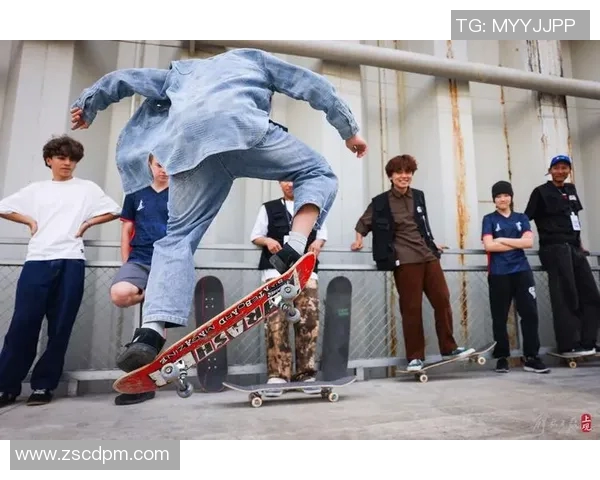 重庆攀岩队如何在滑板精英赛中实现转型与突破的精彩故事