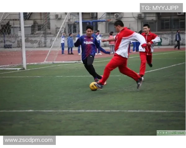 阿尔艾因与河床的巅峰对决展现足球魅力与激情的较量 阿尔艾因与河床的巅峰对决展现足球魅力与激情的较量