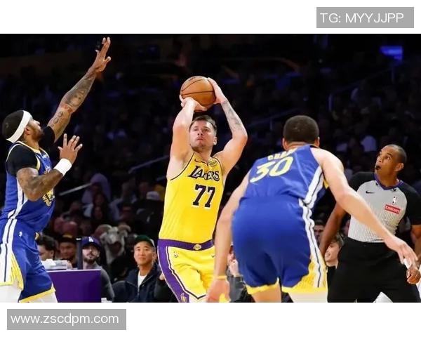 2016年11月24日勇士与湖人激战回顾球星表现与精彩瞬间全解析 2016年11月24日勇士与湖人激战回顾球星表现与精彩瞬间全解析