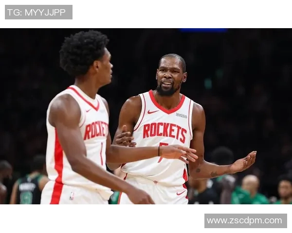 2月12日火箭队对决强敌全力争胜展现球队实力与团结精神 2月12日火箭队对决强敌全力争胜展现球队实力与团结精神