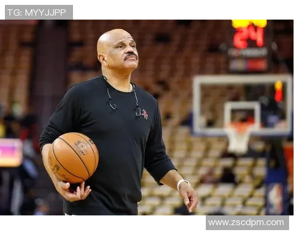 努涅斯在赛场上的崛起与挑战解析及其对球队未来的影响