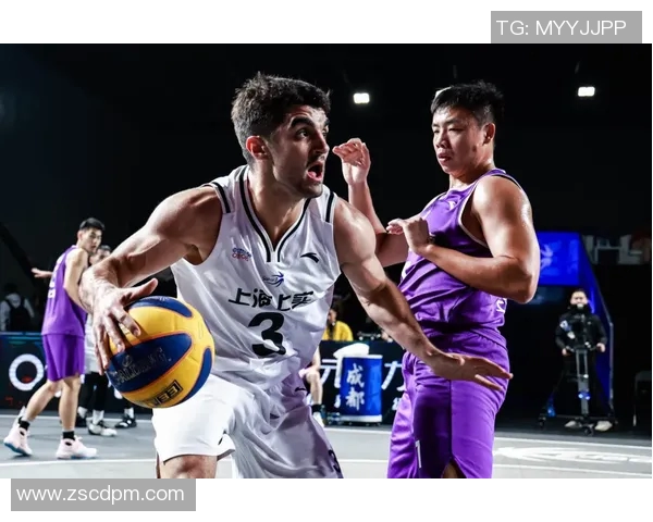 史鸿飞的奋斗历程与人生哲学探讨：从平凡到卓越的成长之路